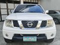 2011 Nissan Navara 4x4 EL MT Krome Edition-0