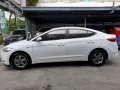 Hyundai Elantra 2018 20K KM Manual-2