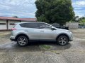 Sell pre-owned 2018 Toyota RAV4 -4