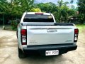 Second hand 2020 Isuzu D-Max 3.0 LS 4x2 MT for sale in good condition-2