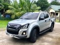 Second hand 2020 Isuzu D-Max 3.0 LS 4x2 MT for sale in good condition-7