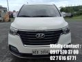 2019 Hyundai Grand Starex Gold (facelifted) 2.5 CRDI 10s Swivel seats-0