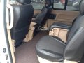 2019 Hyundai Grand Starex Gold (facelifted) 2.5 CRDI 10s Swivel seats-8