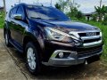 Isuzu MUX Blue Power RZ4E 2018 AT-8