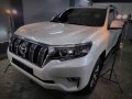 Selling Pearlwhite 2019 Toyota Land Cruiser Prado 4.0 4x4 AT (Gasoline)-0
