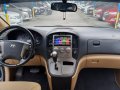 Second hand 2015 Hyundai Grand Starex (facelifted) 2.5 CRDi GLS Gold AT for sale in good condition-6