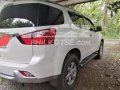 RUSH sale! Pearlwhite 2017 Isuzu mu-X SUV price-7