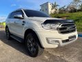 Sell used 2016 Ford Everest  Titanium 3.2L 4x4 AT-9
