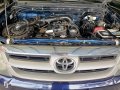 2008 TOYOTA FORTUNER 2.7G GAS A/T-8