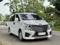 Second hand 2018 Hyundai Starex  2.5 CRDi GLS 5 AT(Diesel Swivel) for sale-0
