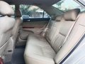 2004 Toyota Camry V A/T-11