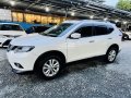 2017 NISSAN XTRAIL 4X4 AUTOMATIC GAS! 7 SEATER! FACTORY LEATHER SEATS! FINANCING LOW DOWN!-3