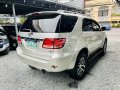 2008 TOYOTA FORTUNER V 4X4 AUTOMATIC TURBO DIESEL! TOP OF THE LINE! ALL LEATHER! FINANCING OK.-6