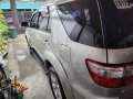 Pre-owned Silver 2011 Toyota Fortuner  2.4 G Diesel 4x2 AT for sale-4