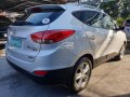 Hyundai Tucson 2012 2.0 CRDI 4WD Diesel Automatic-5