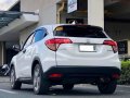 Need to sell White 2015 Honda HR-V 1.5 Automatic Gas  second hand-4