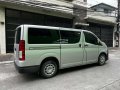 2020 Toyota Hiace Commuter Deluxe 3.0-4