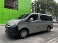 2020 Toyota Hiace Commuter Deluxe 3.0-6