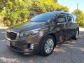 2016 KIA GRAND CARNIVAL 2.2EX AUTOMATIC-1