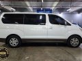 2009 Hyundai Grand Starex 2.5L GL DSL AT 2-tone Well-maintained-6