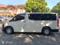 2019 TOYOTA HIACE COMMUTER DELUXE 2.8L DIESEL M/T-1