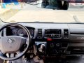 Well kept 2020 Toyota Hiace  Commuter 3.0 M/T for sale in good condition-7