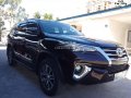 Sell used 2017 Toyota Fortuner  2.4 V Diesel 4x2 AT-1