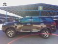 Sell used 2017 Toyota Fortuner  2.4 V Diesel 4x2 AT-3
