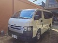 2023 Toyota Hiace Commuter 3.0 M/T -2