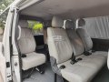 2017-2018 Toyota Hiace GL Grandia 3.0 monotone A/T-19