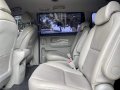 RUSH sale! Silver 2016 Kia Carnival 2.2L Automatic Diesel Minivan cheap price-4