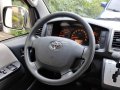 2017 Toyota Hi-Ace GL GRANDIA 3.0 A/T (C-Credit Financing)-16