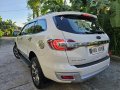 2016 Ford Everest titanium top of the line 4X2-5