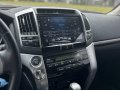 2015 Toyota Land Cruiser 200 VX V8 A/T-8