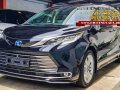 2023 TOYOTA SIENNA LIMITED HYBRID -1