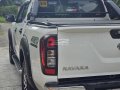 2018 Nissan Navara  VL automatic 4x4 top of the line 7 speed a/t-6