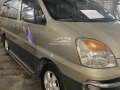 2005 Hyundai Starex A/T-2