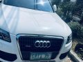 Selling White 2009 Audi Q5  second hand-0
