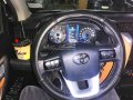 2016 Toyota Fortuner g diesel 4x2-5