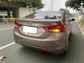2013 Hyundai Elantra Sedan gasoline a/t-3