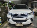 2016 Toyota Fortuner g diesel 4x2-7