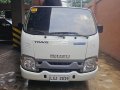 2021 Isuzu Traviz L 10ft Utility Van Dual AC M/T-1