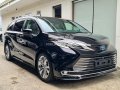 Brand new 2023 Toyota Sienna Limited Hybrid-2