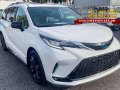 Hot deal! Get this 2023 Toyota Sienna  XSE Hybrid-0