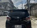 Toyota Wigo G 2022 A/T Black-3