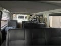 Toyota Hiace Commuter 3.0 m/t 2022-3