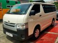 Hiace commuter 2022 M/T-1