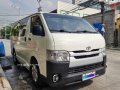Pre-owned White 2017 Toyota Hiace  Commuter 3.0 M/T for sale-0