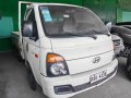 Selling repossessed 2017 Hyundai H-100  in White-2