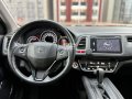 2016 Honda HRV EL 1.8 Gas Automatic Top of the Line!-9